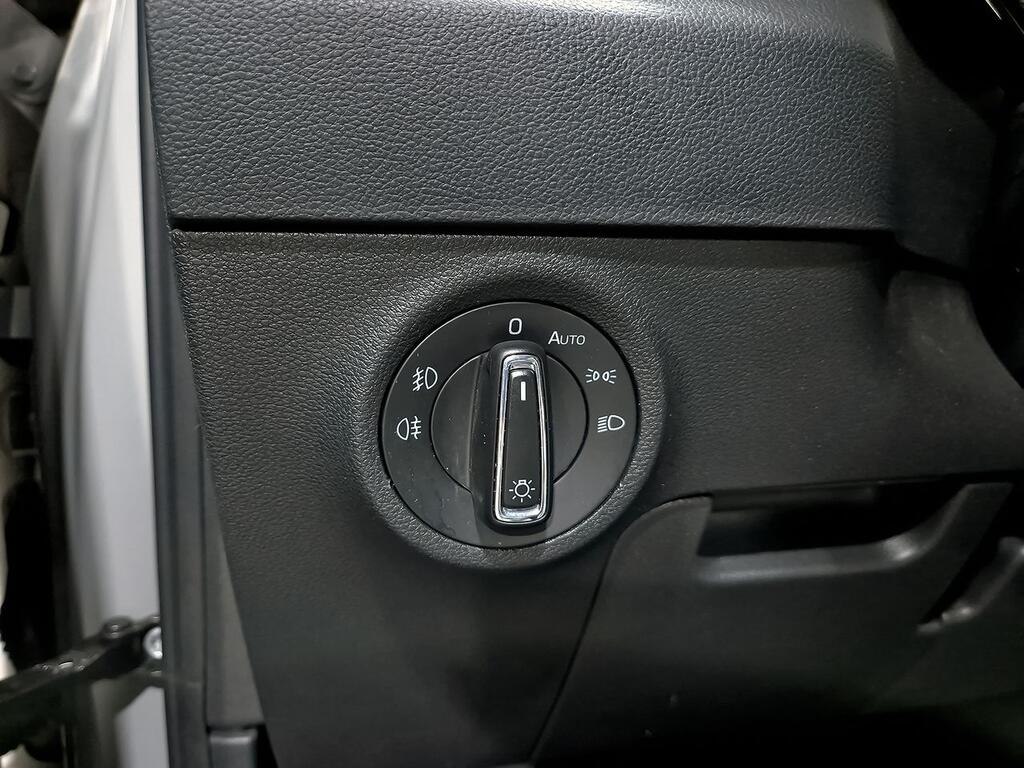 Skoda Karoq 1.5 TSI 110kW (150CV) DSG ACT Style 11