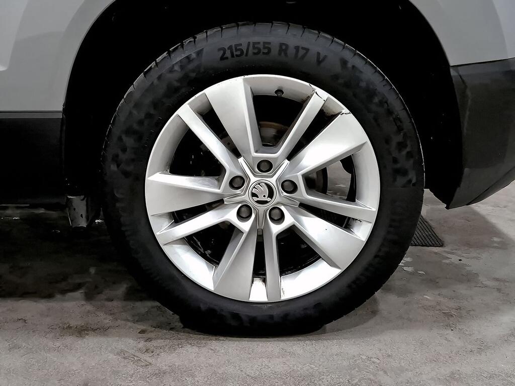 Skoda Karoq 1.5 TSI 110kW (150CV) DSG ACT Style 8