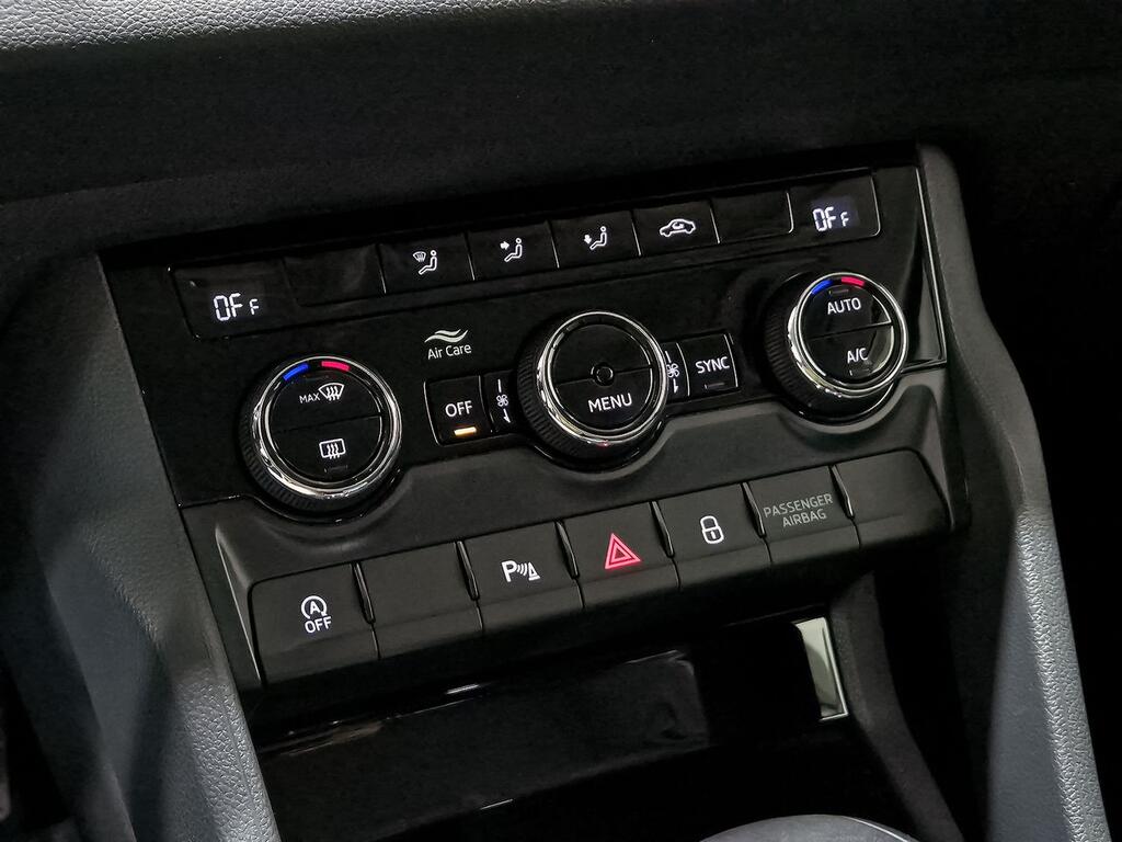 Skoda Karoq 1.5 TSI 110kW (150CV) DSG ACT Style 27
