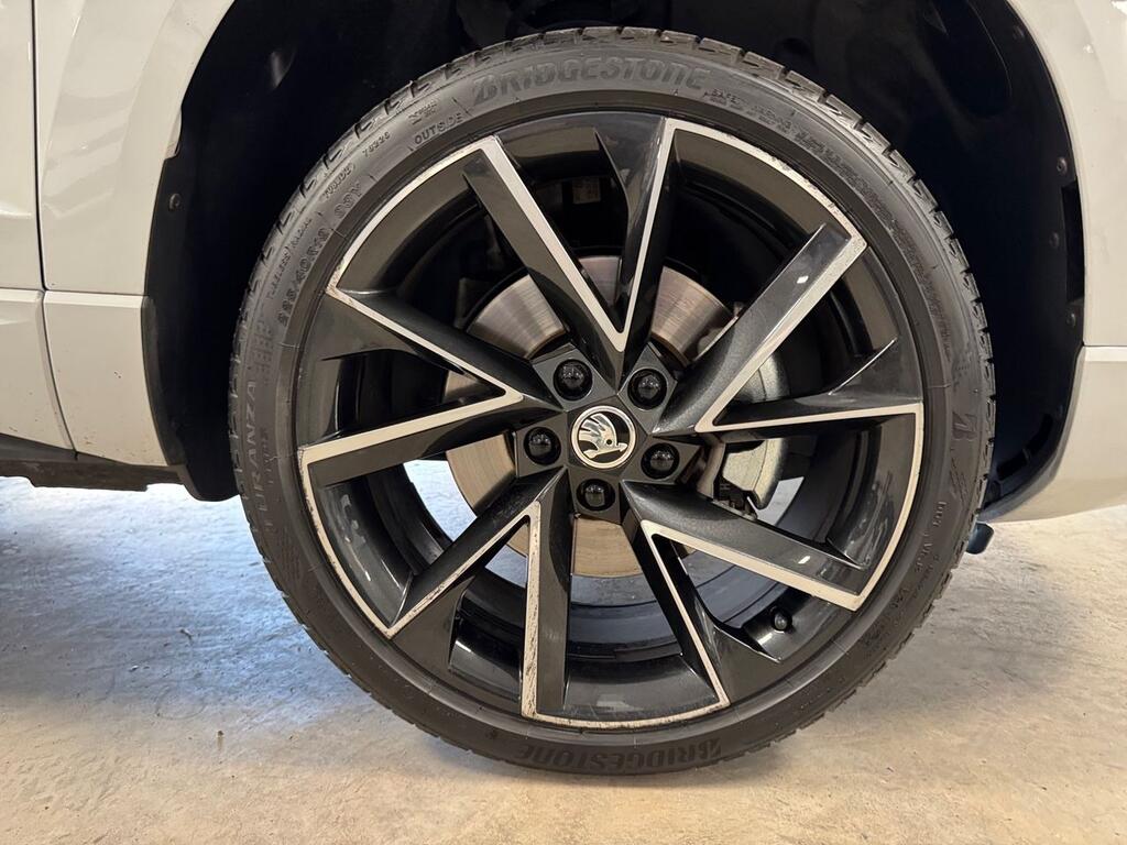 Skoda Karoq 1.5 TSI 110kW (150CV) DSG ACT Sportline 8
