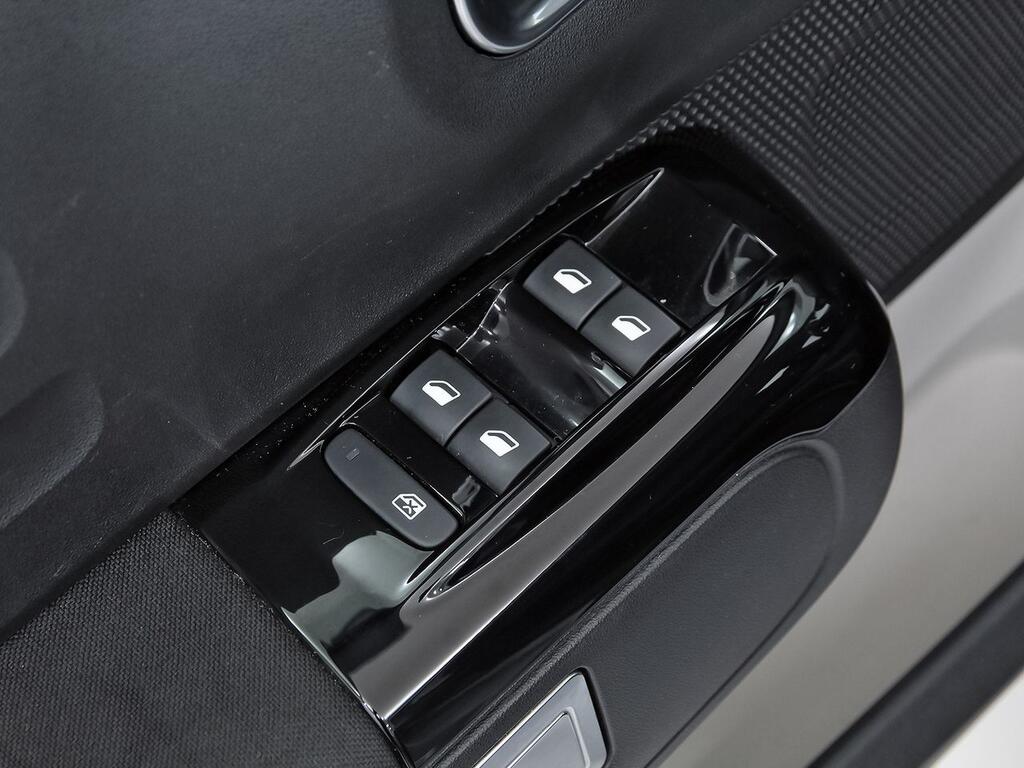 Citroën C3 PureTech 60KW (83CV) Feel Pack 13