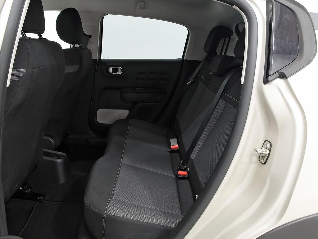 Citroën C3 PureTech 60KW (83CV) Shine 9