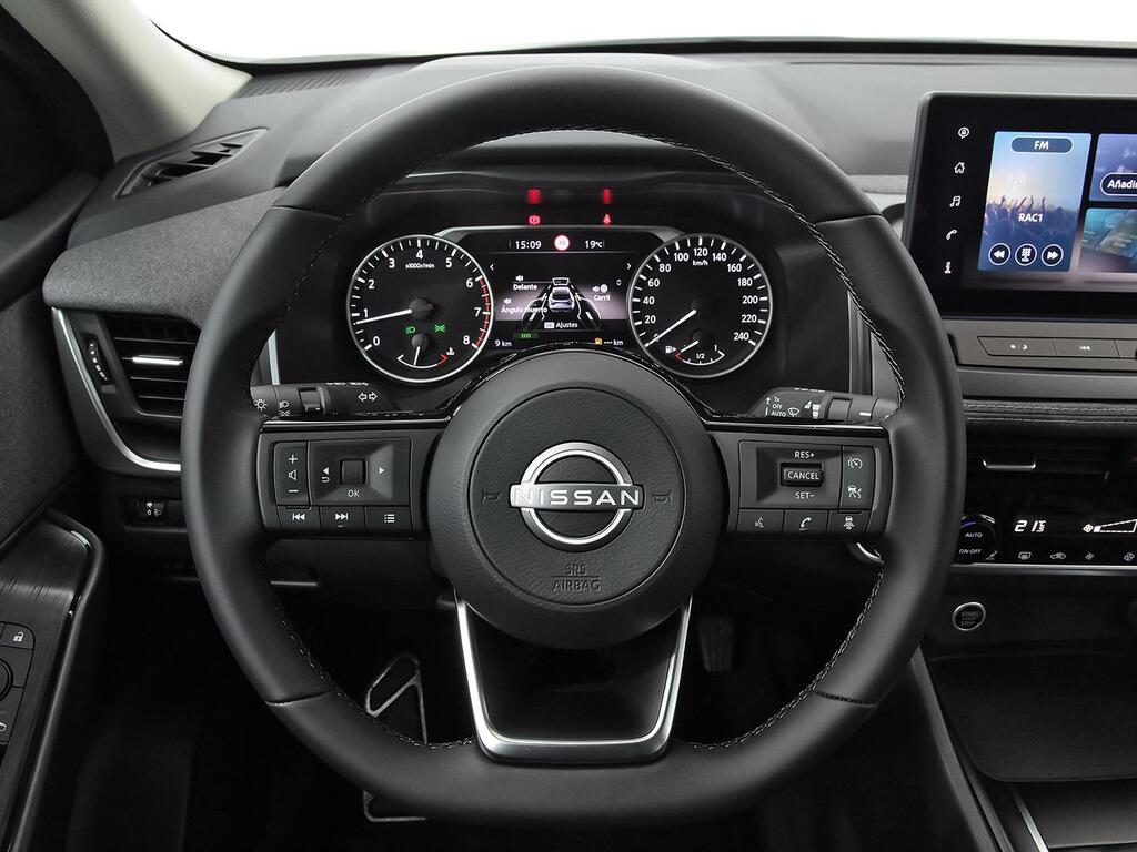 Nissan Qashqai DIG-T 103kW (140CV) mHEV 4x2 Acenta 19