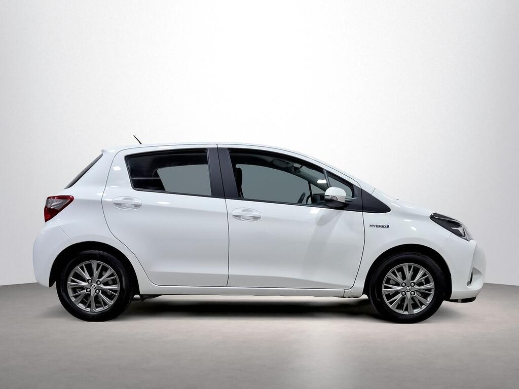 Toyota Yaris 1.5 100H Active 3