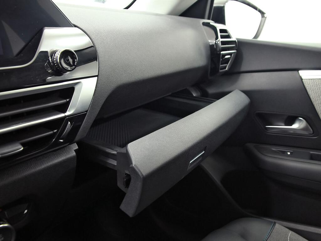 Citroën C4 PureTech 130 S&S 6v Feel Pack 26