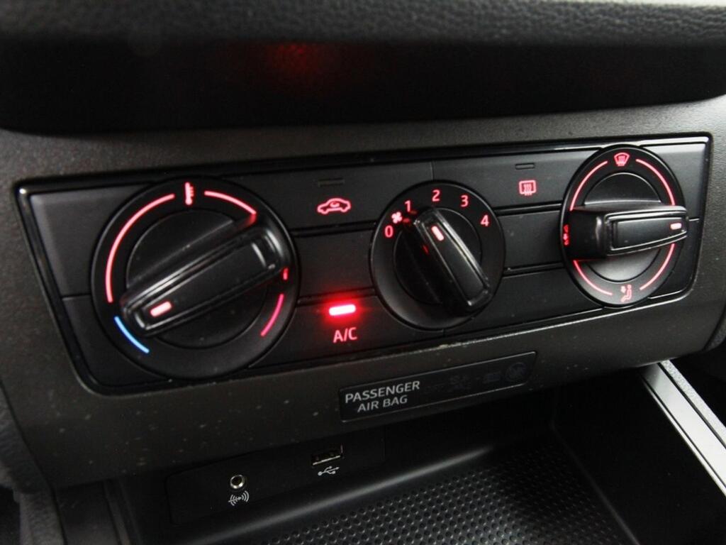 Seat Ibiza 1.0 EcoTSI 70kW (95CV) Reference 15