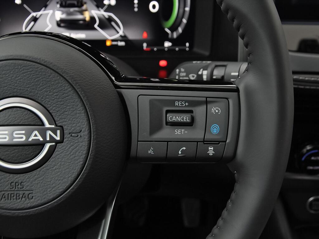 Nissan Qashqai DIG-T 103kW N-Connecta 18