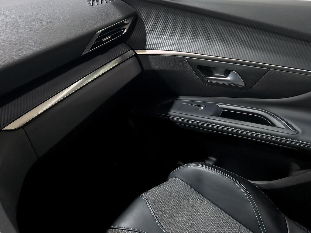 Peugeot 5008 1.5 BlueHDi 96kW (130CV) S&S Allure 27