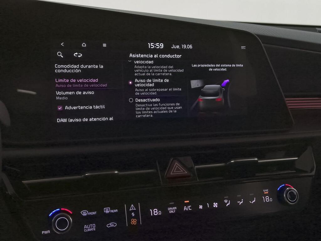 Kia Niro 1.6 GDi PHEV 104kW (141CV) Drive 28