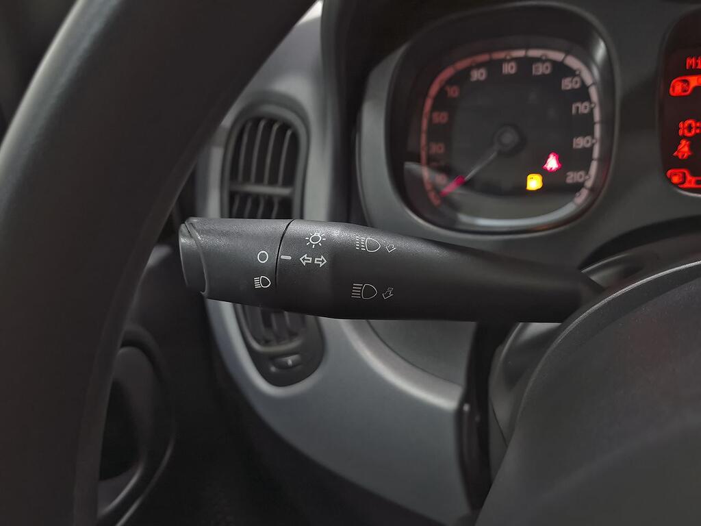 Fiat Panda Panda Hybrid 1.0 51kw (70CV) 13