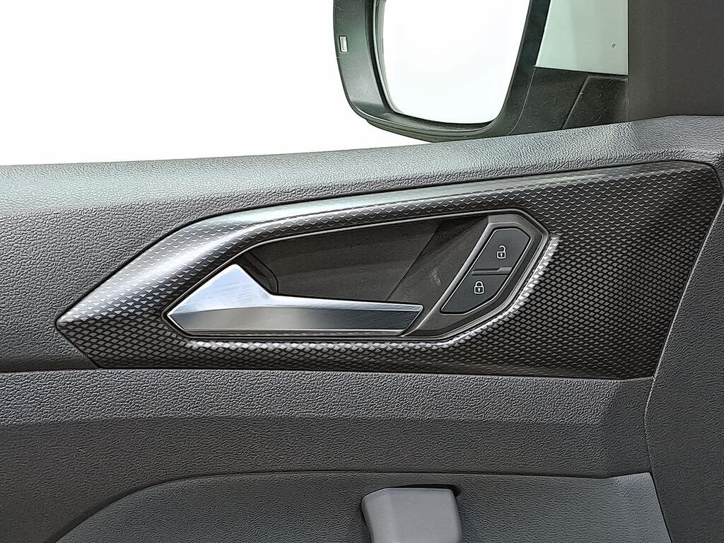 Volkswagen T-Cross Advance 1.0 TSI 70kW (95CV) 10