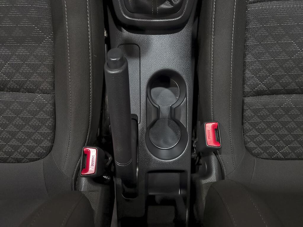 Kia Rio 1.2 DPi 62kW (84CV) Concept 23