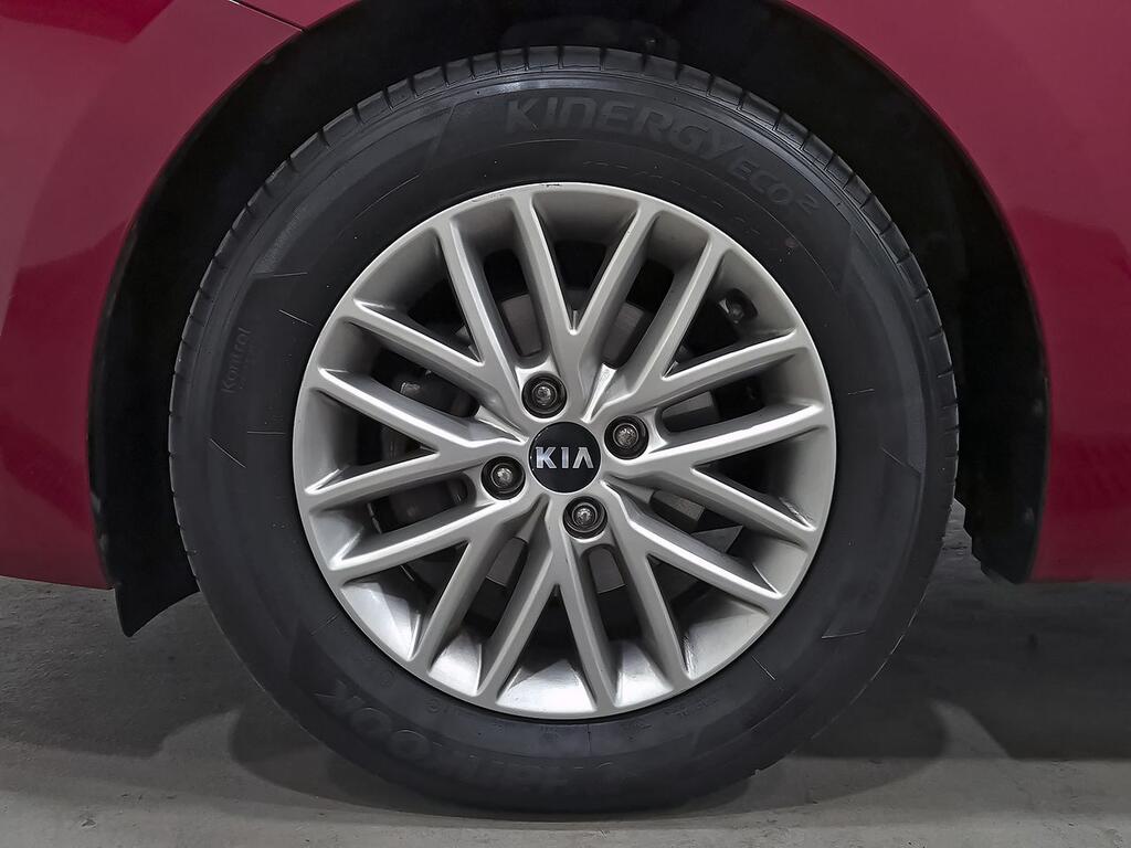Kia Rio 1.2 DPi 62kW (84CV) Concept 10