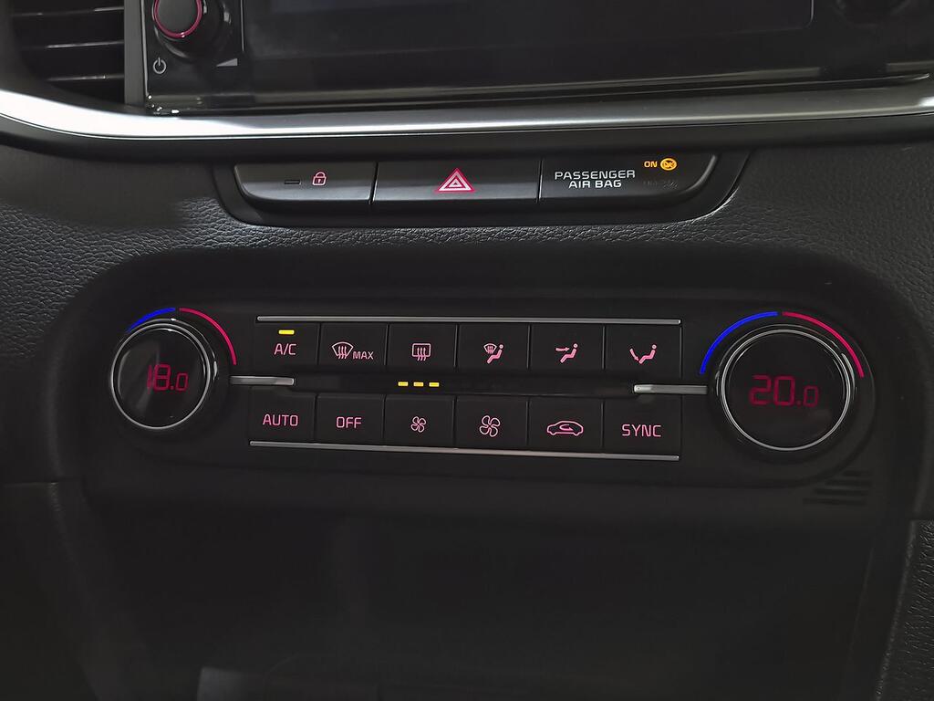 Kia XCeed 1.5 MHEV iMT Drive 118kW (160CV) 26