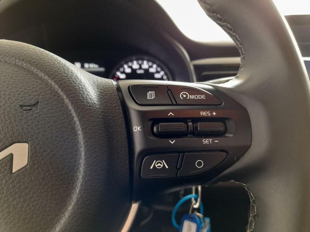 Kia Stonic 1.0 T-GDi 88kW (120CV) MHEV iMT Drive 16