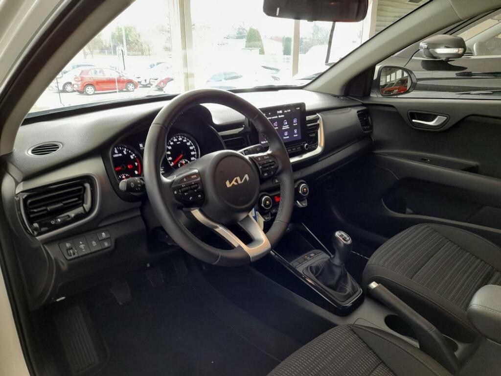 Kia Stonic 1.0 T-GDi 88kW (120CV) MHEV iMT Drive 22