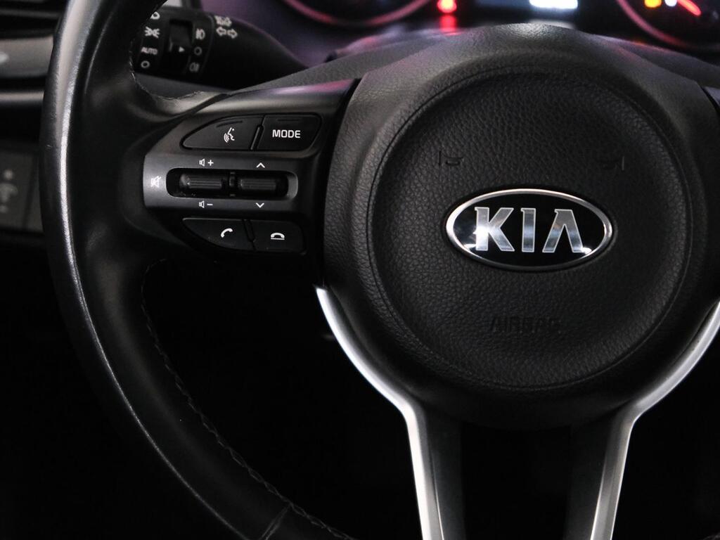 Kia Stonic 1.0 T-GDi 74kW (100CV) MHEV iMT Drive 16