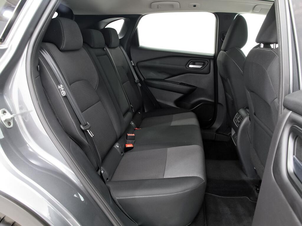 Nissan Qashqai DIG-T 103kW N-Connecta 8