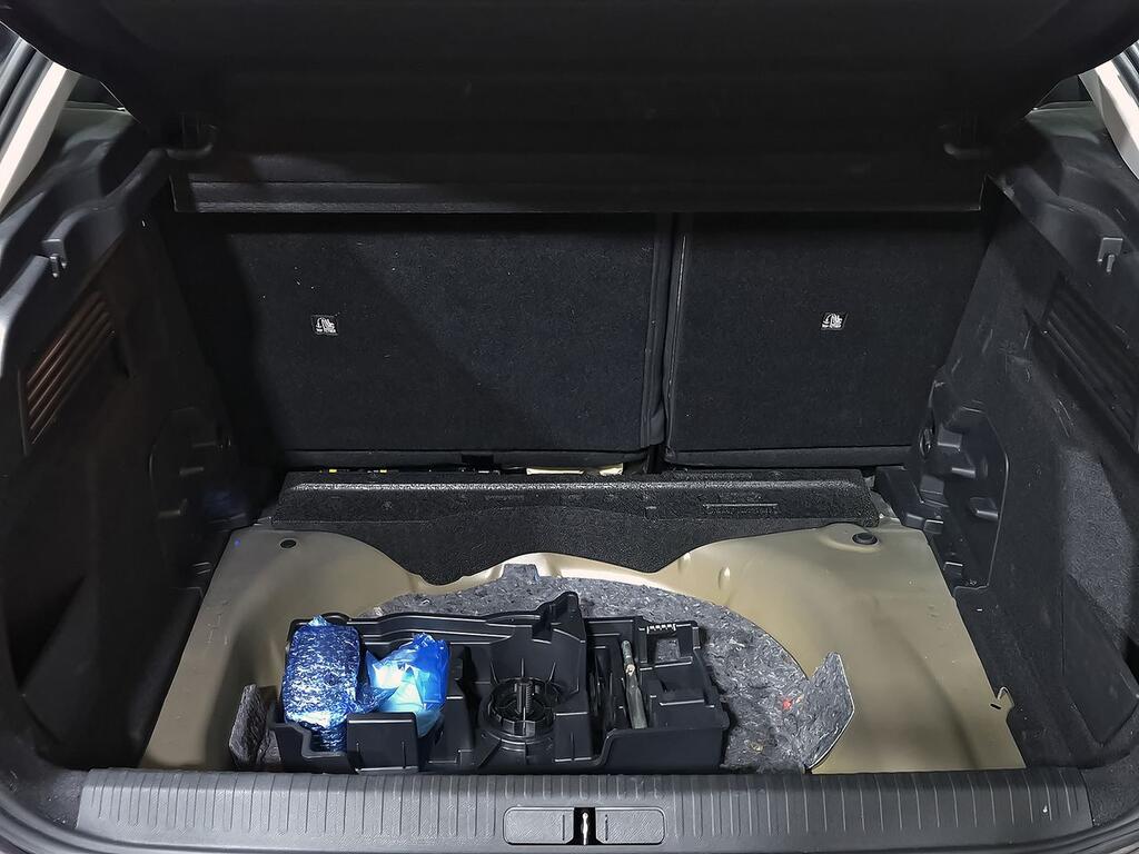 Citroën C4 PureTech 130 S&S EAT8 Feel Pack 33