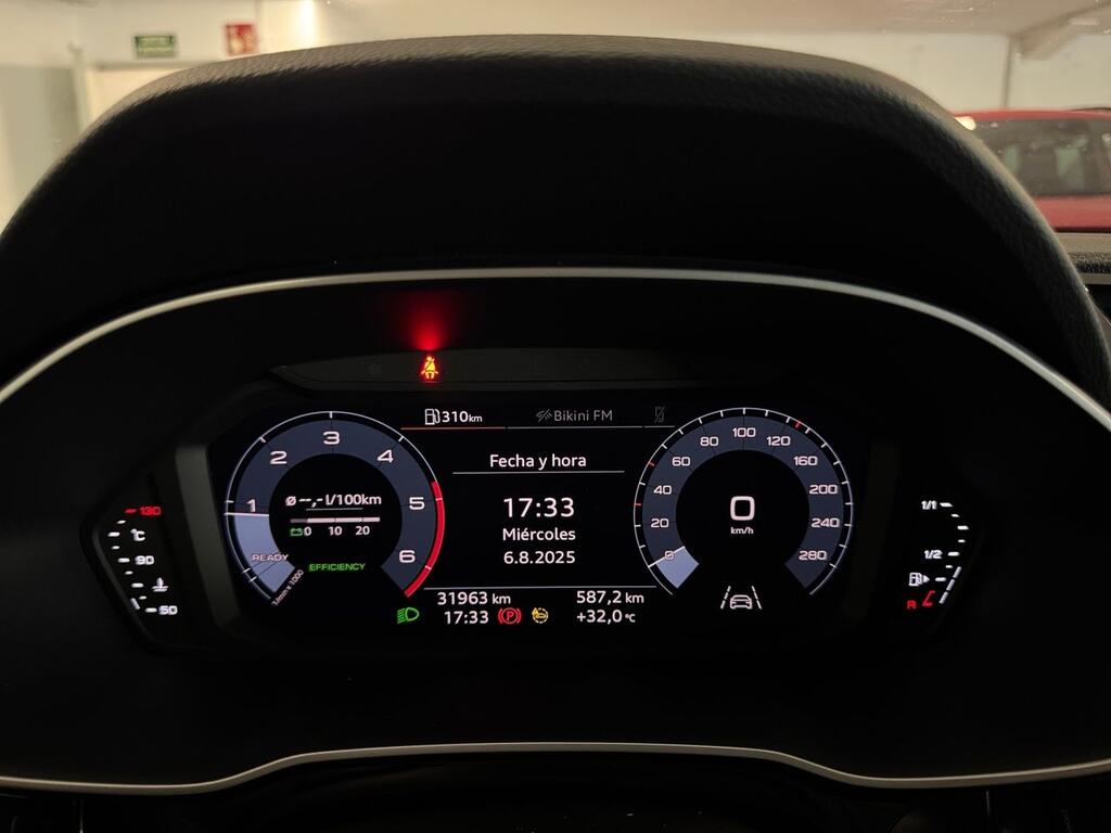 Audi Q3 Black line 35 TDI 110kW (150CV) 11