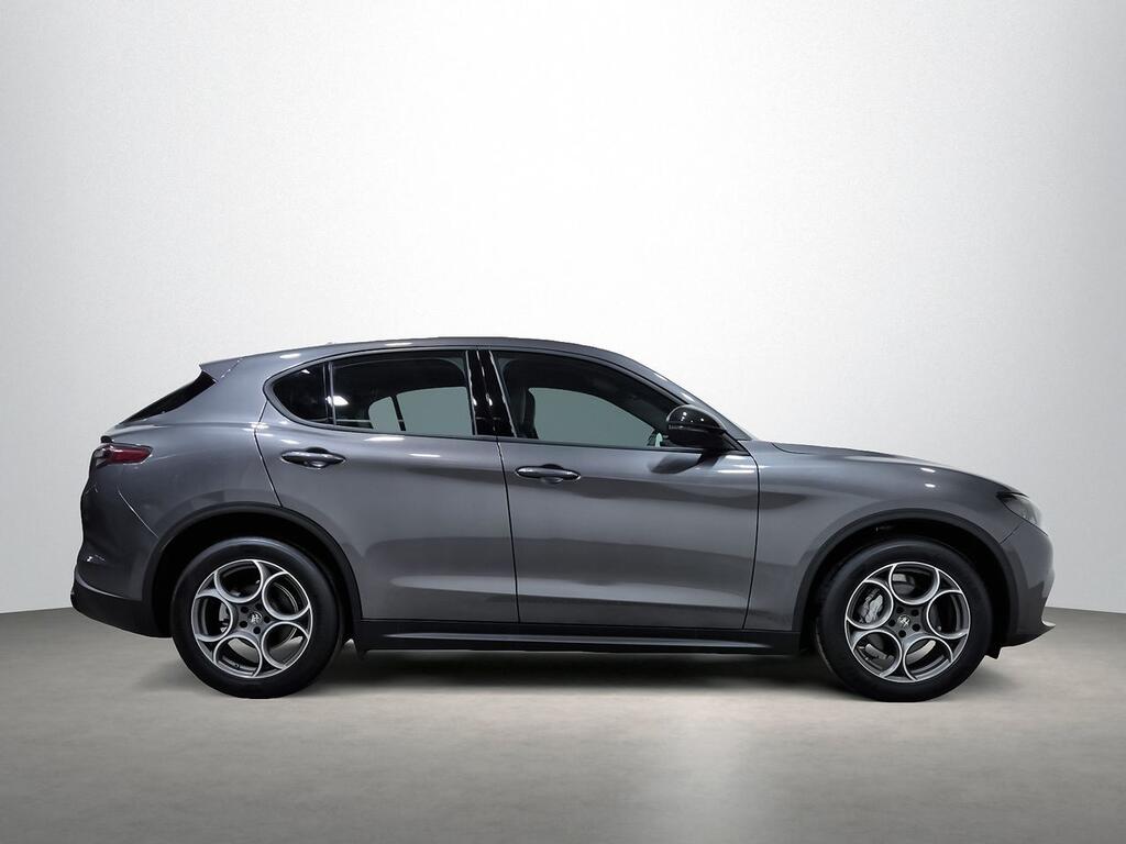 Alfa Romeo Stelvio 2.2 Diesel 118kW (160CV) SPRINT RWD 3