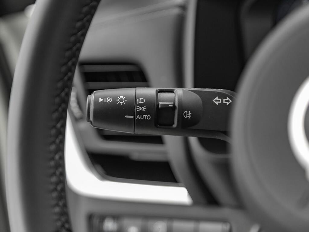 Nissan Qashqai DIG-T 116kW Xtronic N-Connecta 11