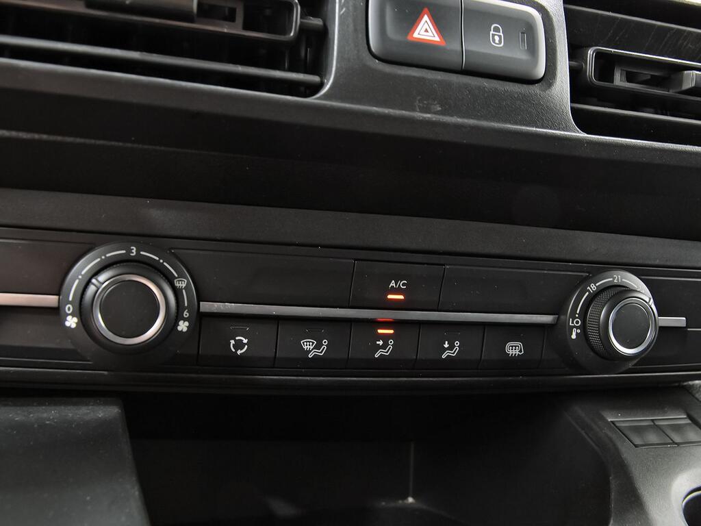 Peugeot Partner FG 1.5 BLUEHDI 100 PRO STANDARD 3P 600KG 22