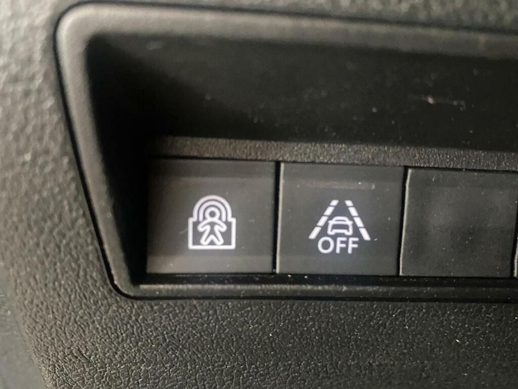Citroën Berlingo Talla M BlueHDi 100 S&S FEEL PACK 19