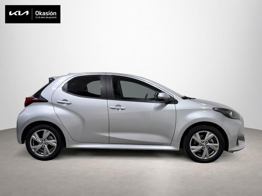 Toyota Yaris 1.5 120H Active Plus 3