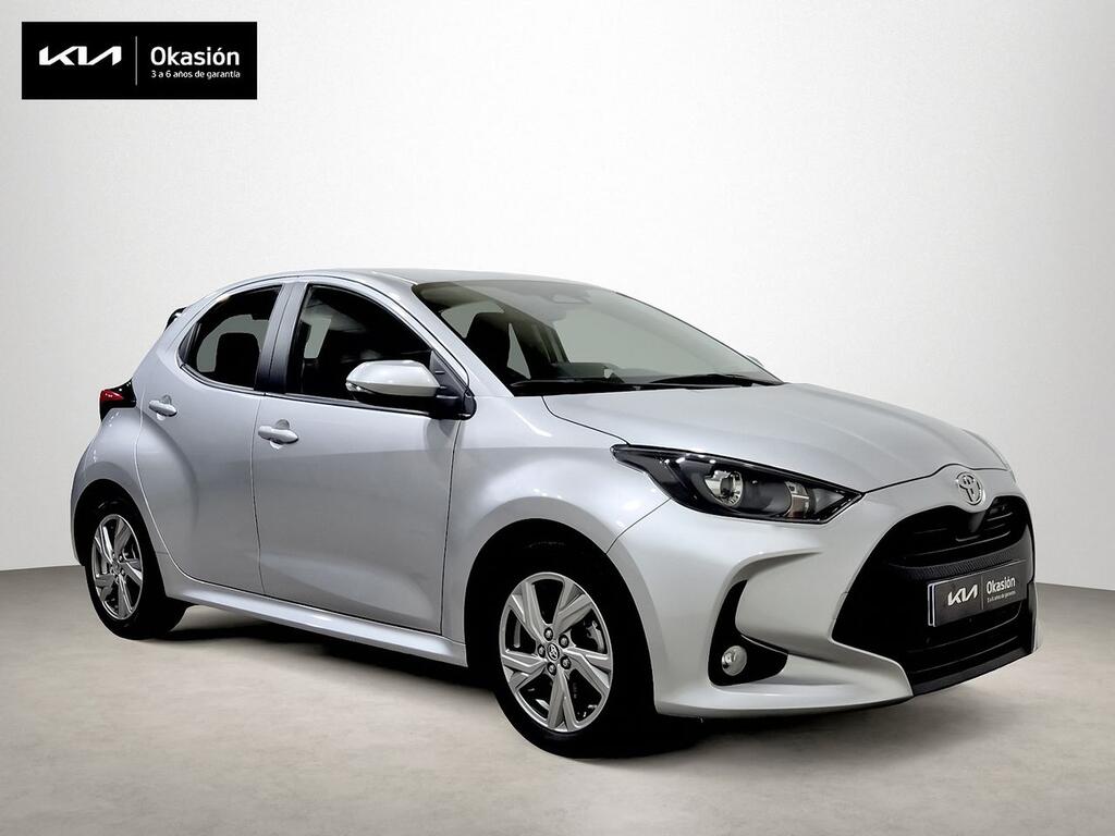 Toyota Yaris 1.5 120H Active Plus 1