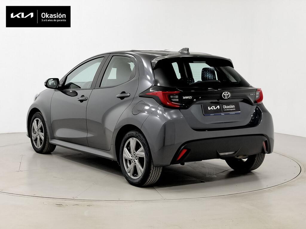Toyota Yaris 1.5 120H Active Plus 2