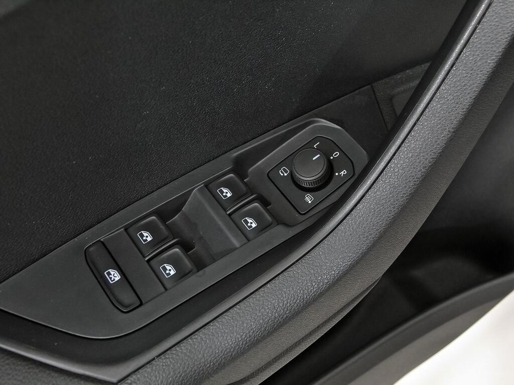 Skoda Karoq 1.5 TSI 110kW (150CV) DSG ACT Design 10