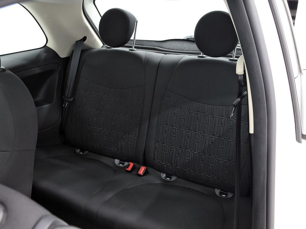 Fiat 500 Dolcevita 1.0 Hybrid 51KW (70 CV) 9