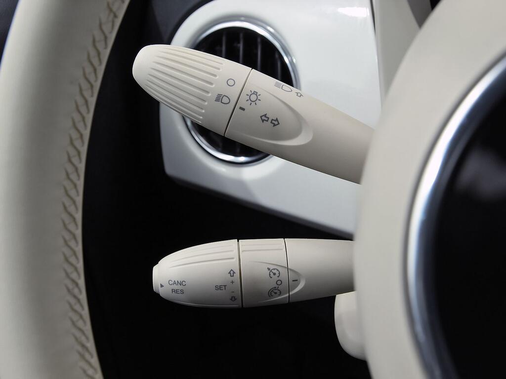 Fiat 500 Dolcevita 1.0 Hybrid 51KW (70 CV) 14
