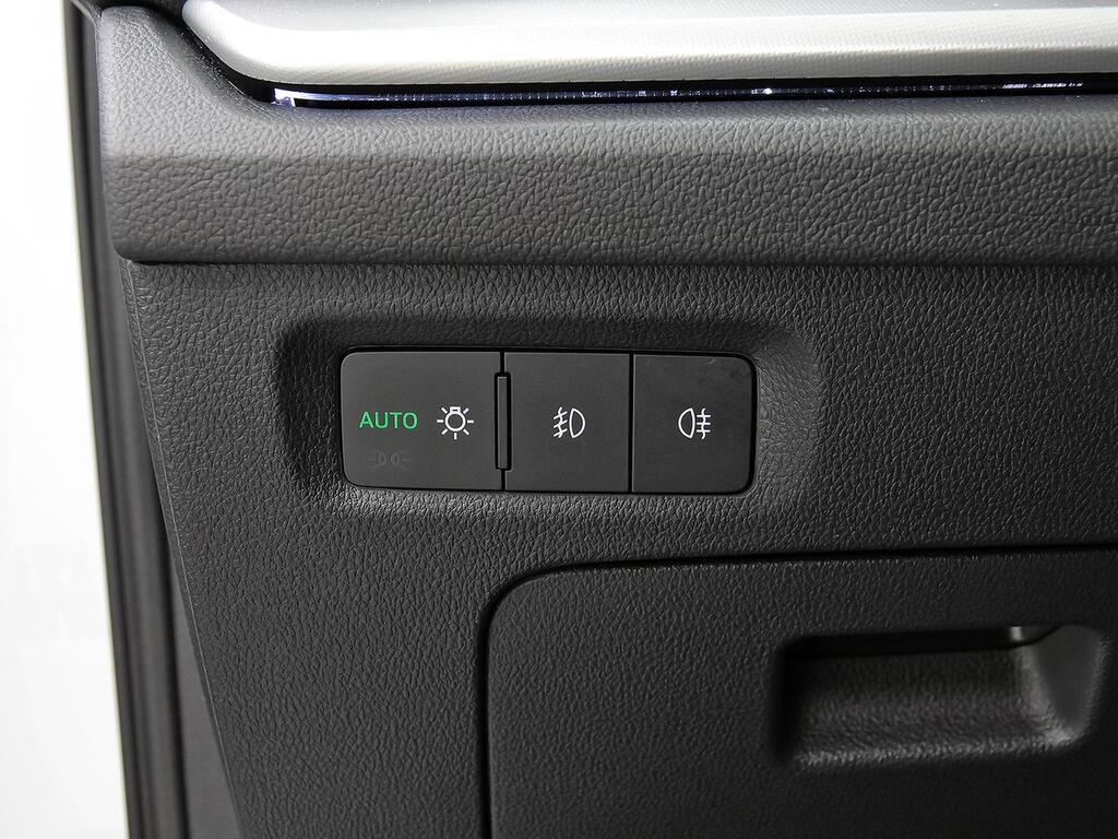 Skoda Octavia Combi 2.0 TDI 110kW DSG Ambition Plus 11