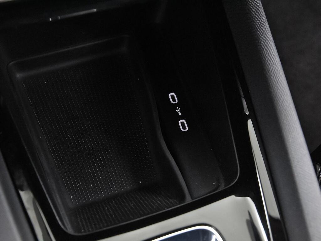 Skoda Octavia Combi 2.0 TDI 110kW DSG Ambition Plus 32