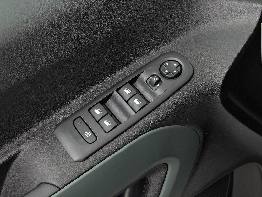 Citroën Berlingo Talla M BlueHDi 100 S&S SHINE 13