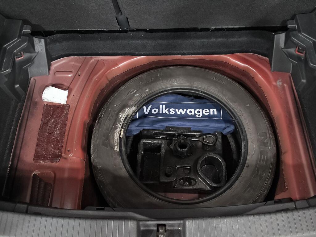 Volkswagen T-Cross Advance 1.0 TSI 70kW (95CV) 28
