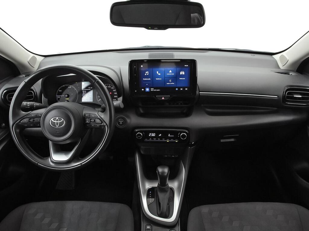 Toyota Yaris 1.5 120H Active Plus 6