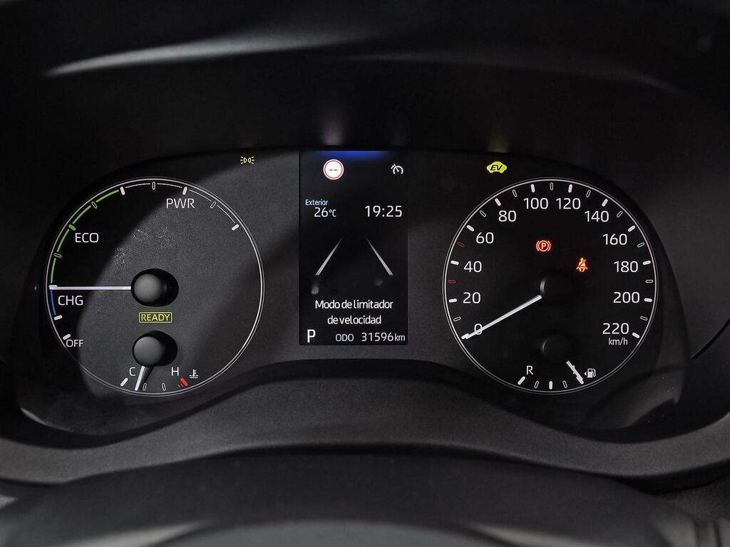 Toyota Yaris 1.5 120H Active Plus 14