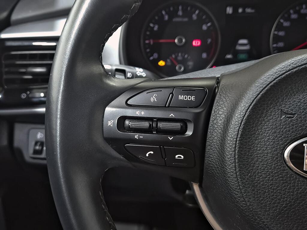 Kia Stonic 1.0 T-GDi 88kW (120CV) MHEV iMT Drive 16