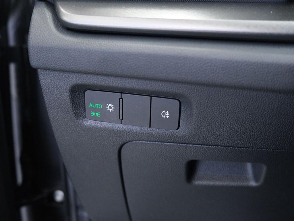 Skoda Octavia Combi 2.0 TDI 110kW(150CV) Man Ambition 10