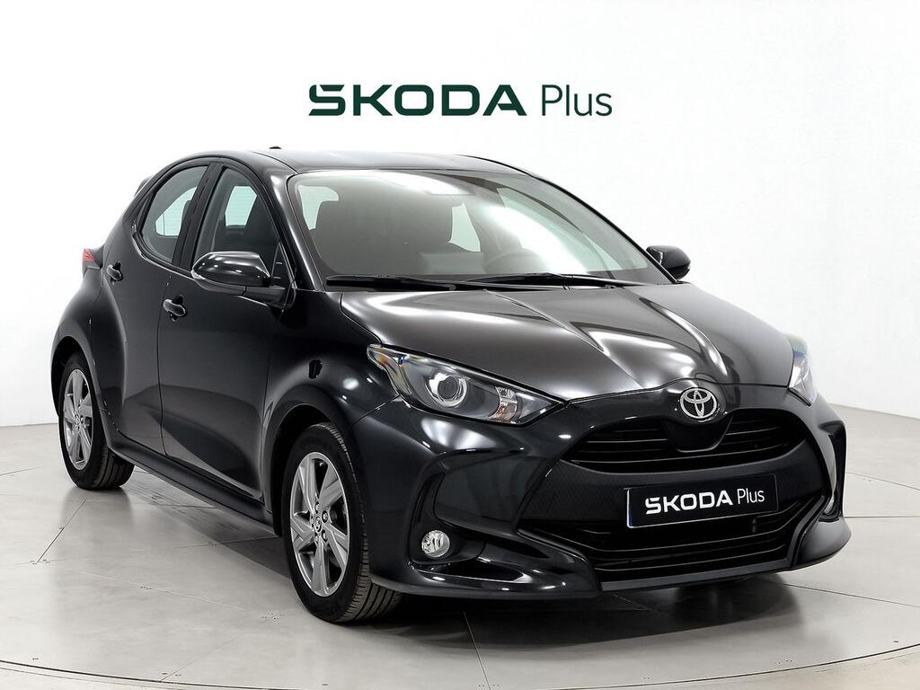Toyota Yaris 1.5 120H Active Plus 1