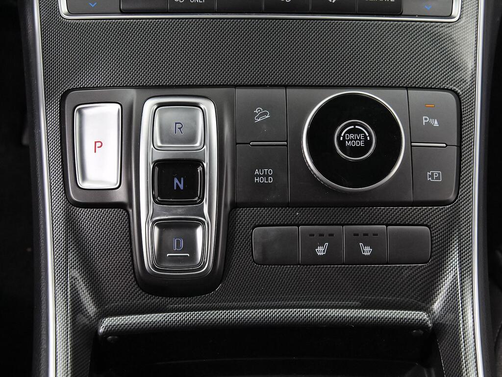 Hyundai Santa Fe 1.6 TGDi HEV Klass Auto 4x2 32