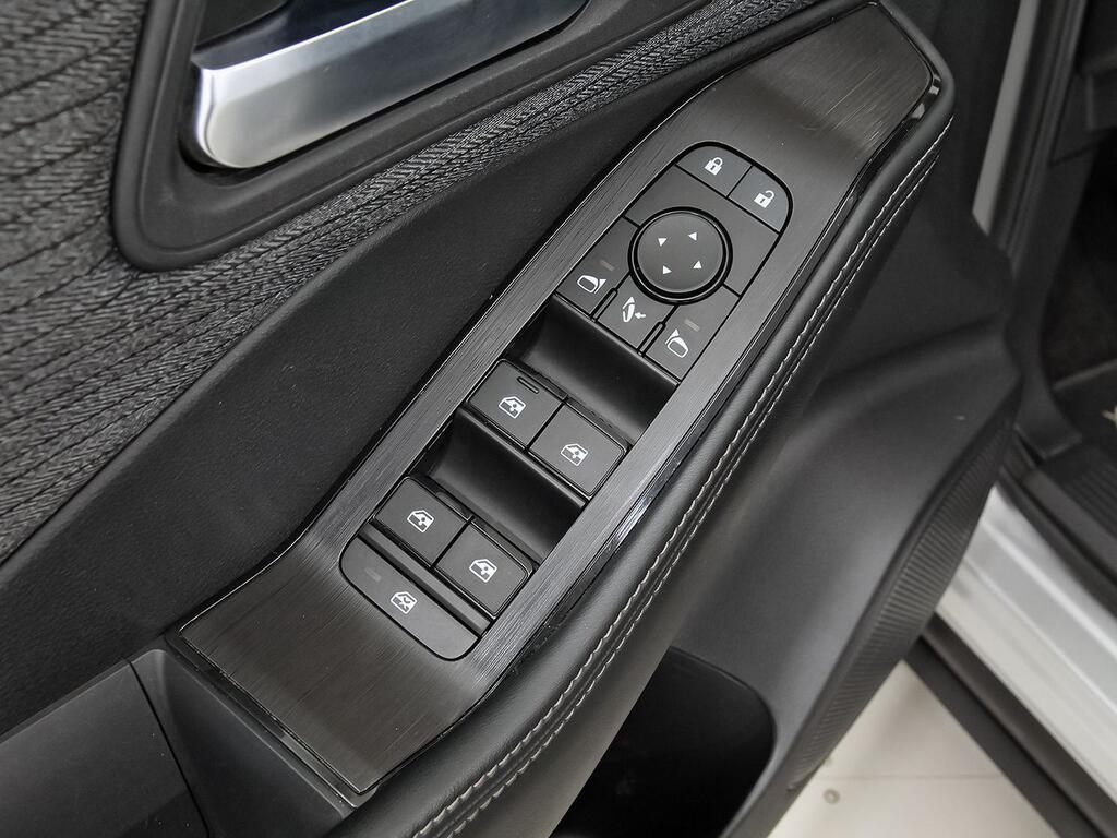 Nissan X-Trail 5pl 1.5 e-4ORCE 158kW 4x4 A/T N-Connecta 12