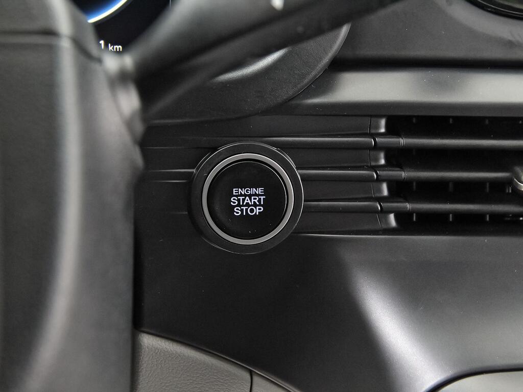 Hyundai i20 1.0 TGDI 74kW (100CV) 48V Tecno 18