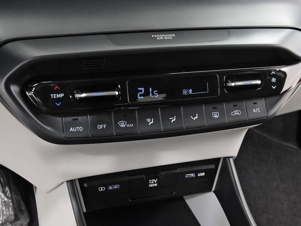 Hyundai i20 1.0 TGDI 74kW (100CV) 48V Tecno 26