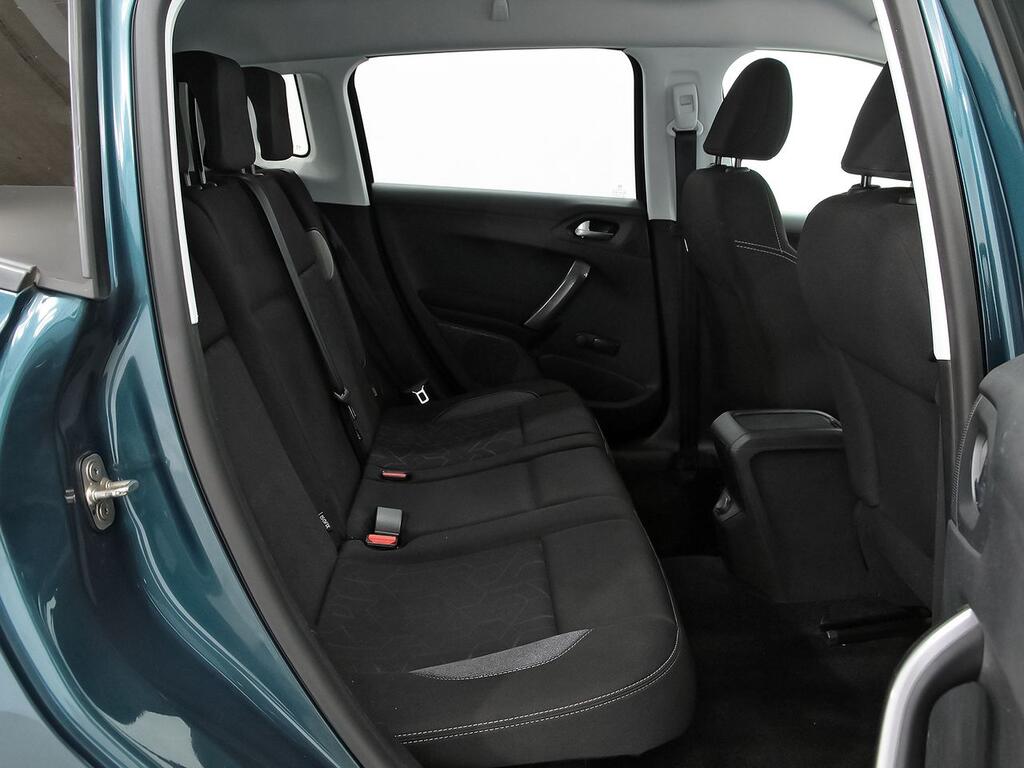 Peugeot 2008 Style 1.2L PureTech 81KW (110CV)S&S EAT6 8