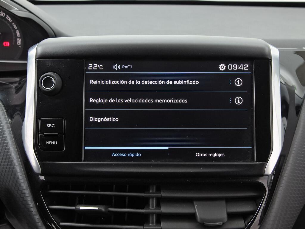 Peugeot 2008 Style 1.2L PureTech 81KW (110CV)S&S EAT6 25