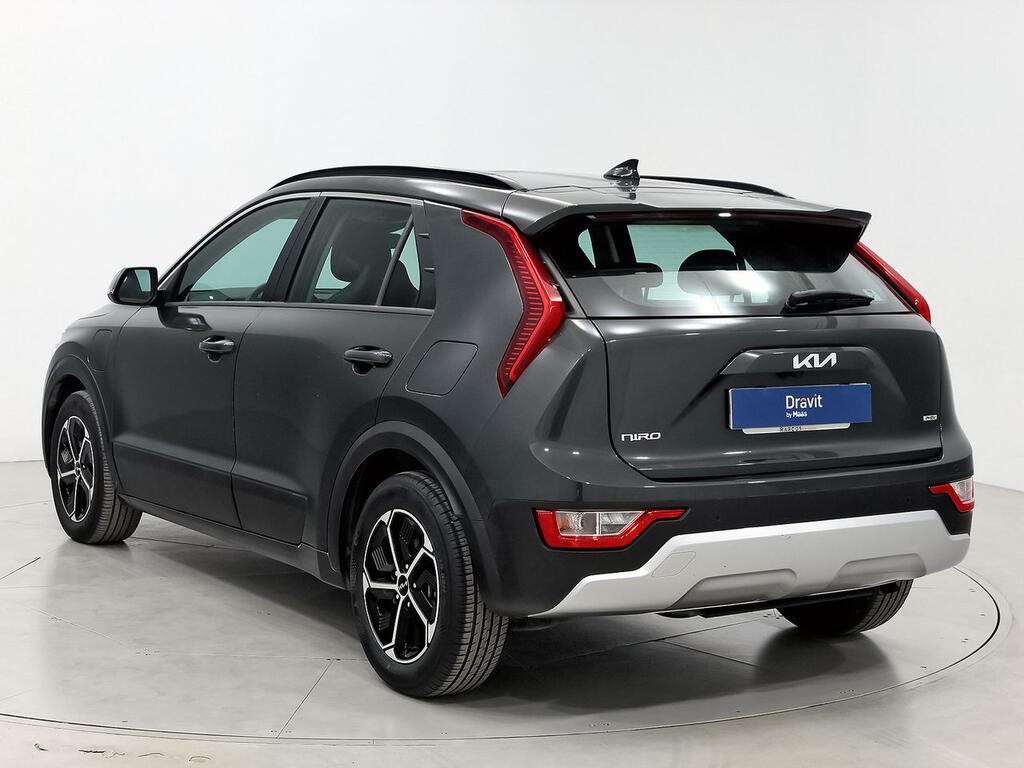 Kia Niro 1.6 GDi PHEV 104kW (141CV) Concept 2
